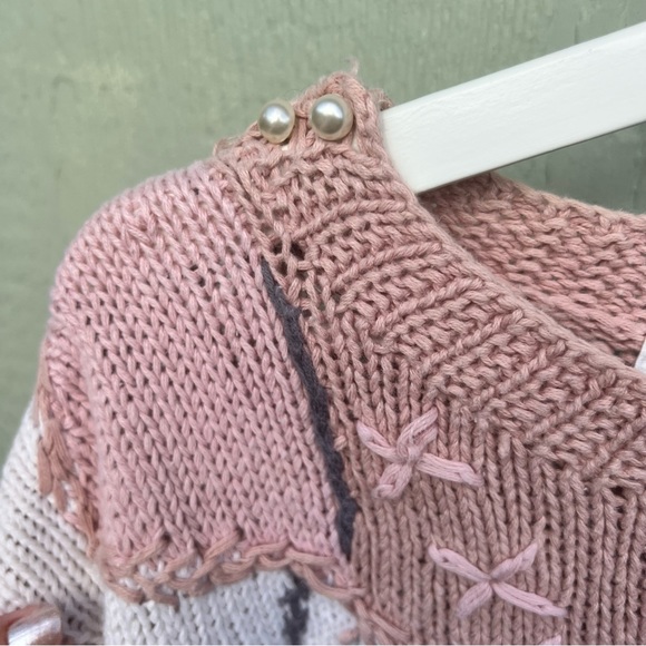Vintage Hand Knit Women’s Pink Sweater by Colleen’s Collectibles - Picture 5 of 5